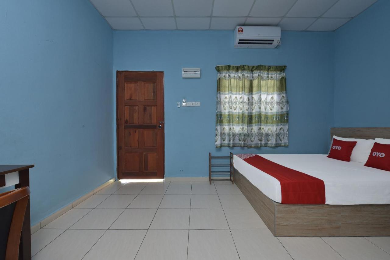 Dtahan Motel Taman Negara Kuala Tahan Exterior foto
