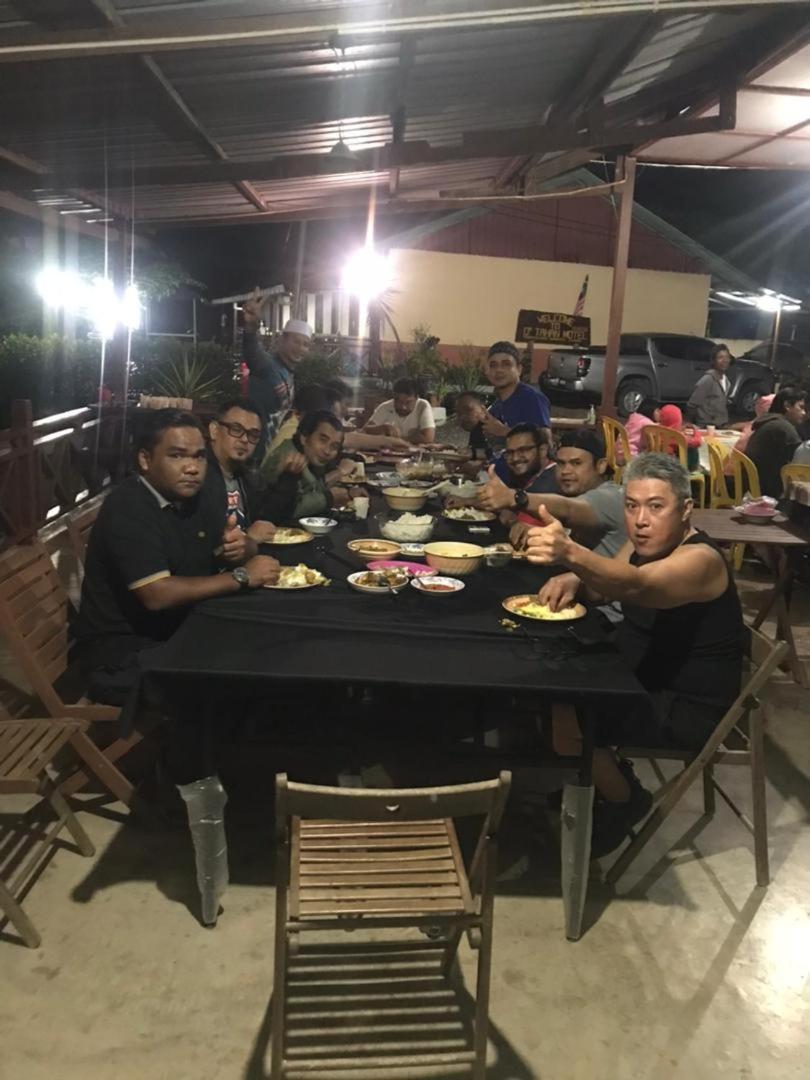 Dtahan Motel Taman Negara Kuala Tahan Exterior foto